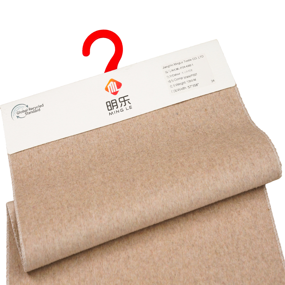 50 % vlna, 40 % polyester, 10 % iné vlákno, 720 G/M, farba fazuľovej pasty, hrubá obojstranná vlnená tkanina, ML-0124-4382-1