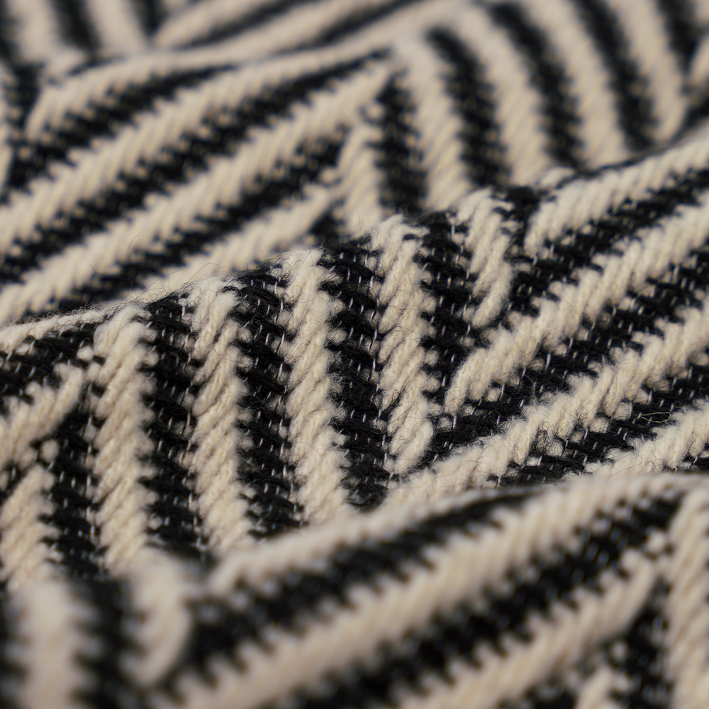 100 % iné, 720 G/M, klasická čiernobiela, tvídová priadza, ML-70230021-22090