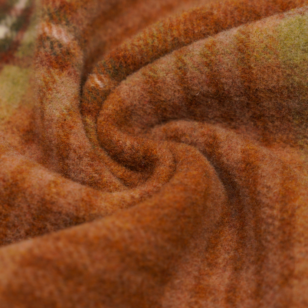 50 % vlna, 40 % polyester, 10 % iné vlákno, 860 G/M, hnedá a žltá kockovaná, zamatová tkanina, ML-062142104